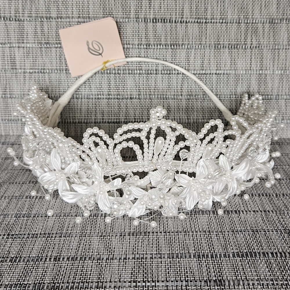 NWT Bridal Headpiece